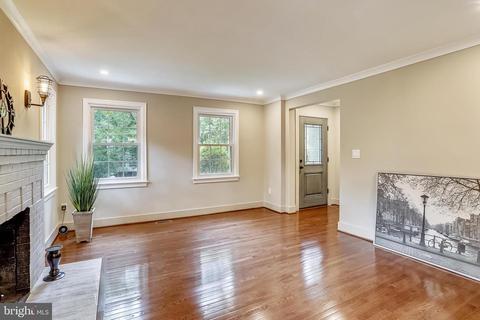 12805 Lacy Dr, Silver Spring, MD 20904 photo 13