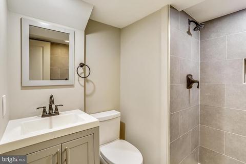 12805 Lacy Dr, Silver Spring, MD 20904 photo 29