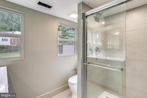 12805 Lacy Dr, Silver Spring, MD 20904 photo 21