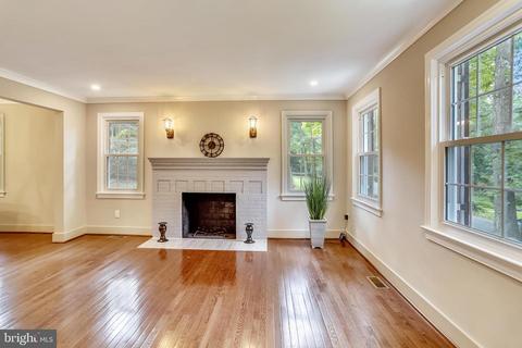 12805 Lacy Dr, Silver Spring, MD 20904 photo 12