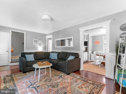10305 Brookmoor Dr, Silver Spring, MD 20901 photo 3
