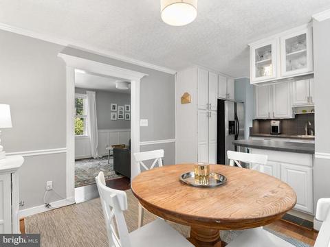 10305 Brookmoor Dr, Silver Spring, MD 20901 photo 6