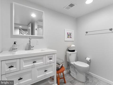 10305 Brookmoor Dr, Silver Spring, MD 20901 photo 30