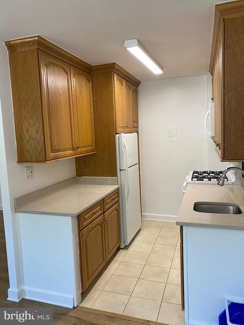 8601 Manchester Rd #420, Silver Spring, MD 20901 photo 9