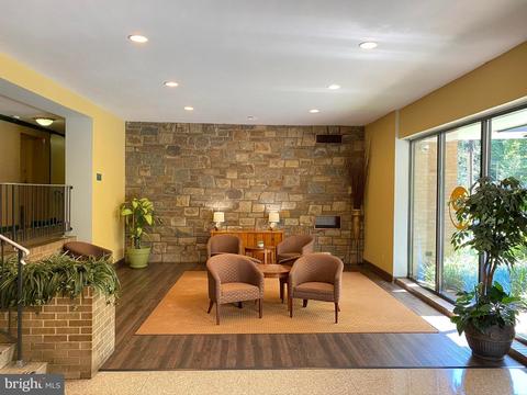 8601 Manchester Rd #420, Silver Spring, MD 20901 photo 22