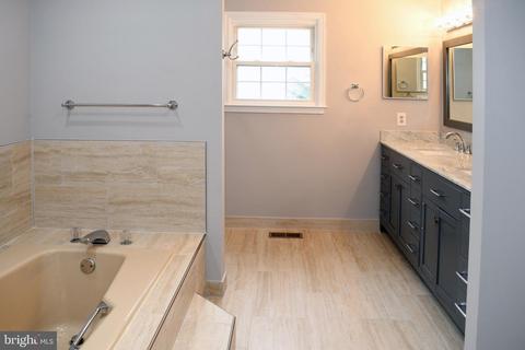 610 Venice Dr, Silver Spring, MD 20904 photo 21