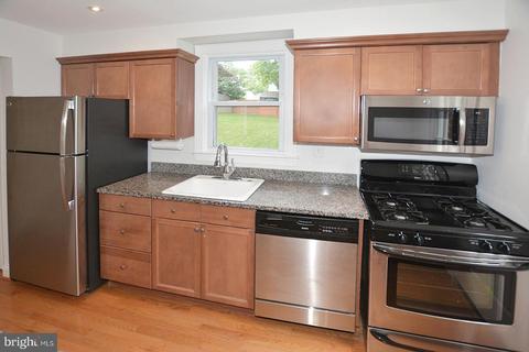 2405 Churchill Rd, Silver Spring, MD 20902 photo 5