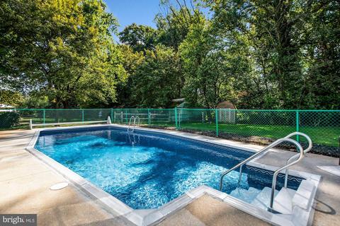 805 Downs Dr, Silver Spring, MD 20904 photo 31