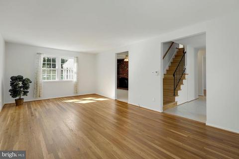 805 Downs Dr, Silver Spring, MD 20904 photo 7
