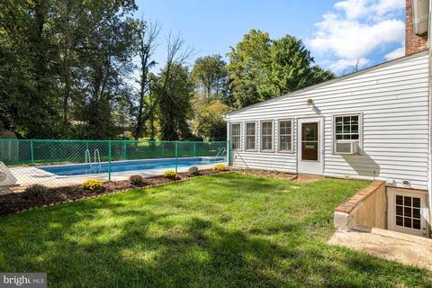 805 Downs Dr, Silver Spring, MD 20904 photo 27