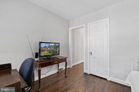 2112 Seminary Rd, Silver Spring, MD 20910 photo 15