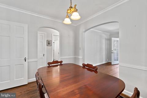 2112 Seminary Rd, Silver Spring, MD 20910 photo 9