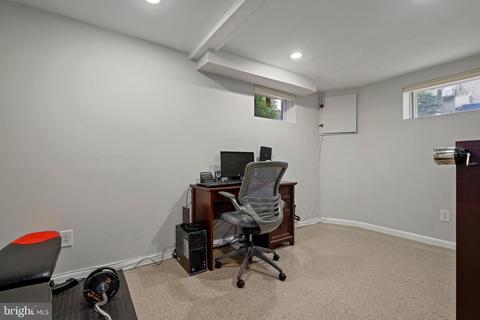 3935 Lantern Dr, Silver Spring, MD 20902 photo 20