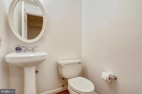 405 Apple Grove Rd, Silver Spring, MD 20904 photo 25