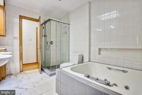 405 Apple Grove Rd, Silver Spring, MD 20904 photo 27