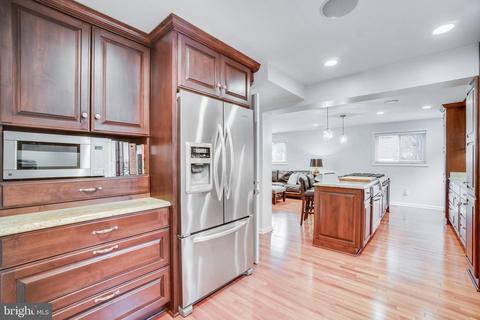1511 Forest Glen Rd, Silver Spring, MD 20910 photo 17