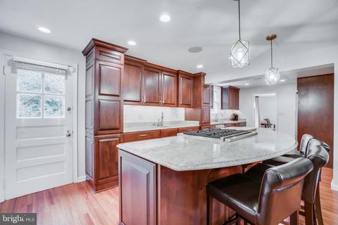 1511 Forest Glen Rd, Silver Spring, MD 20910 photo 15