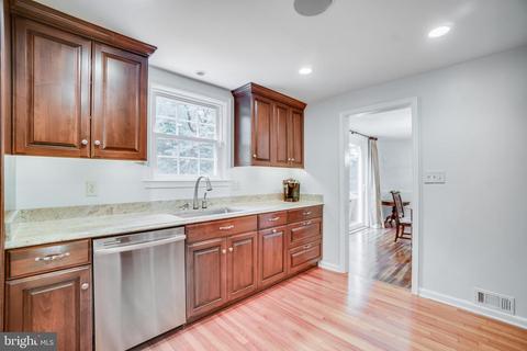 1511 Forest Glen Rd, Silver Spring, MD 20910 photo 19