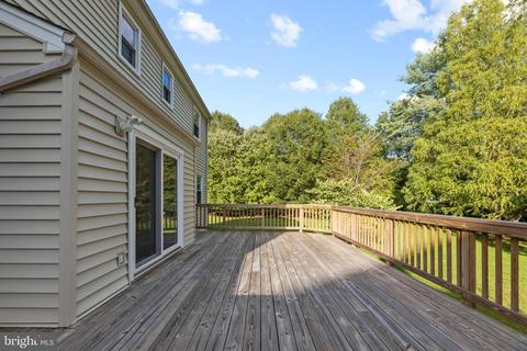 312 Stonegate Dr, Silver Spring, MD 20905 photo 13