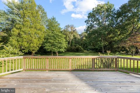 312 Stonegate Dr, Silver Spring, MD 20905 photo 12