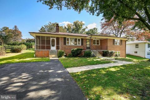 17207 Emerson Dr, Silver Spring, MD 20905 photo 2