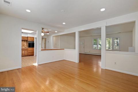 17207 Emerson Dr, Silver Spring, MD 20905 photo 12