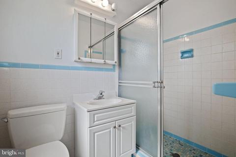 17207 Emerson Dr, Silver Spring, MD 20905 photo 22