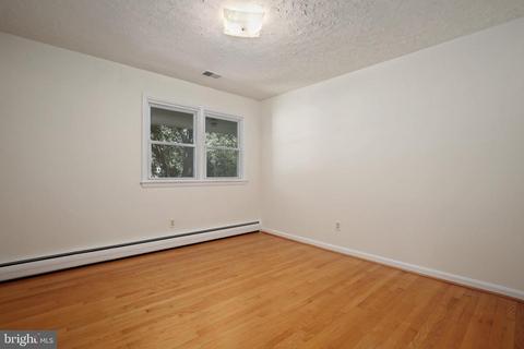 17207 Emerson Dr, Silver Spring, MD 20905 photo 23