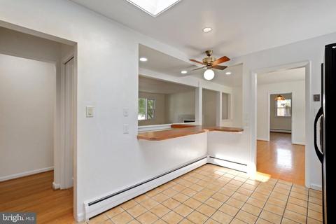 17207 Emerson Dr, Silver Spring, MD 20905 photo 17
