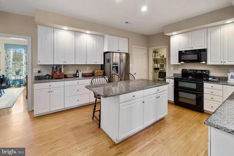 17912 Hickman St, Poolesville, MD 20837 photo 27