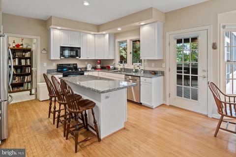 17912 Hickman St, Poolesville, MD 20837 photo 32