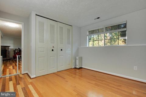1413 Rising Wind Ct, Silver Spring, MD 20905 photo 11