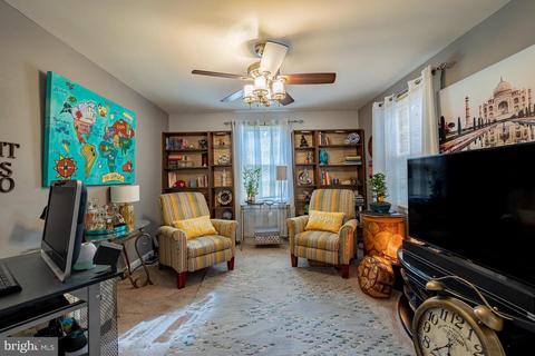 2001 Windham Ln, Silver Spring, MD 20902 photo 13