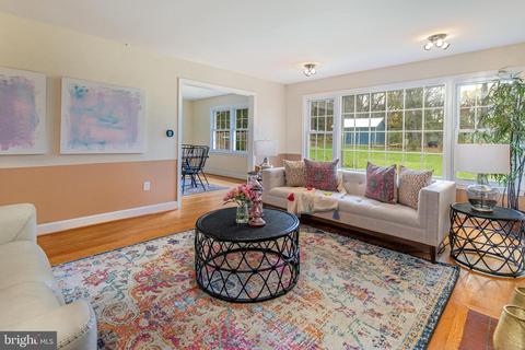 601 Blick Dr, Silver Spring, MD 20904 photo 8