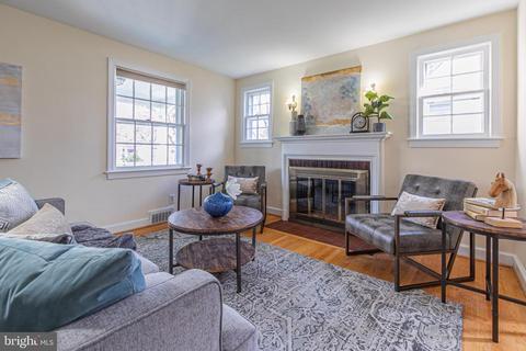 206 Normandy Dr, Silver Spring, MD 20901 photo 5
