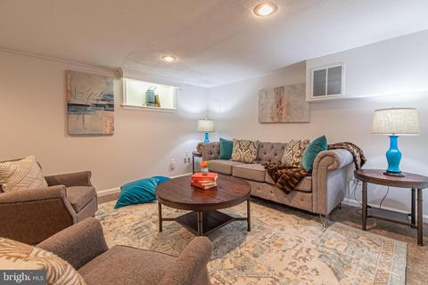 206 Normandy Dr, Silver Spring, MD 20901 photo 38