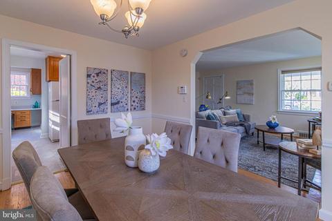 206 Normandy Dr, Silver Spring, MD 20901 photo 12