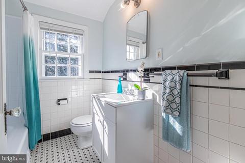 206 Normandy Dr, Silver Spring, MD 20901 photo 35