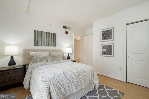 7915 Eastern Ave #714, Silver Spring, MD 20910 photo 14