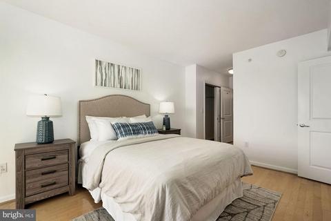 7915 Eastern Ave #714, Silver Spring, MD 20910 photo 8