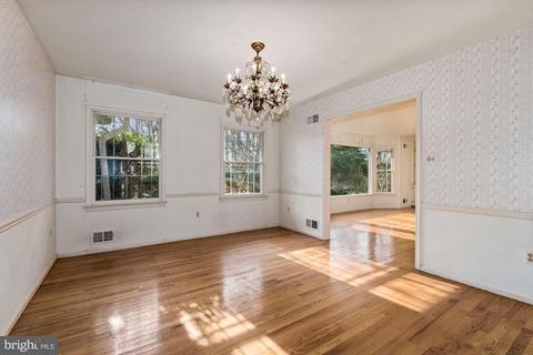 2204 Solmar Dr, Silver Spring, MD 20904 photo 7