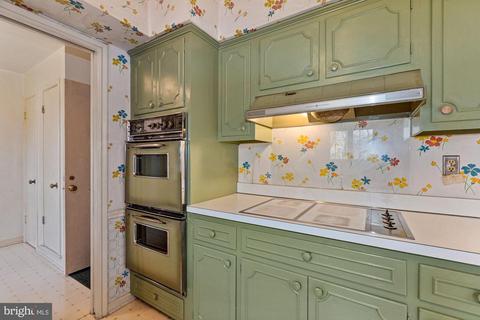 2204 Solmar Dr, Silver Spring, MD 20904 photo 10