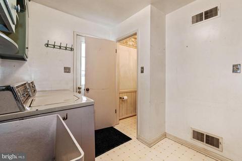 2204 Solmar Dr, Silver Spring, MD 20904 photo 21