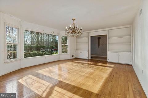 2204 Solmar Dr, Silver Spring, MD 20904 photo 5