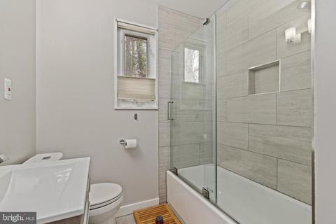9045 Manchester Rd, Silver Spring, MD 20901 photo 25