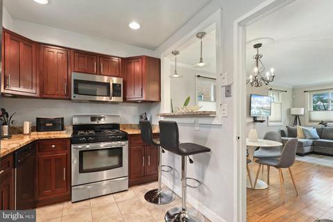 9045 Manchester Rd, Silver Spring, MD 20901 photo 6
