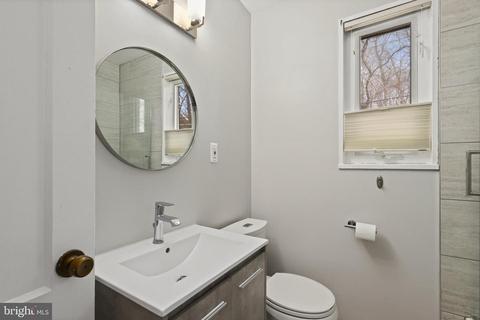 9045 Manchester Rd, Silver Spring, MD 20901 photo 24
