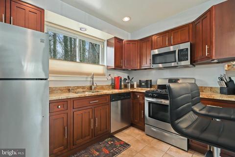 9045 Manchester Rd, Silver Spring, MD 20901 photo 8
