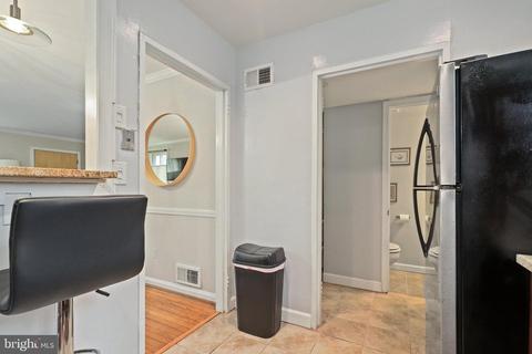 9045 Manchester Rd, Silver Spring, MD 20901 photo 12