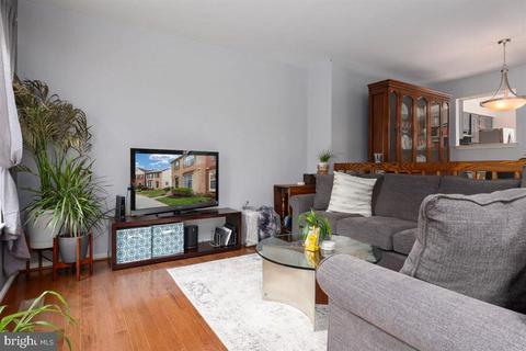 10285 Green Holly Ter, Silver Spring, MD 20902 photo 12